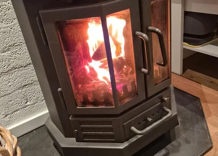 Σπίτι διακοπών In Mit Moeblierter Terrasse By Interhome Den Burg