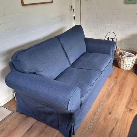 펜션 In Mit Moeblierter Terrasse By Interhome *