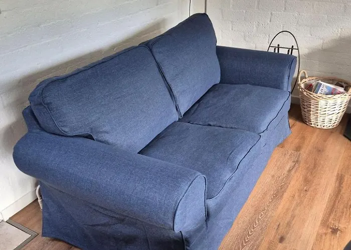 別荘 In Mit Moeblierter Terrasse By Interhome *